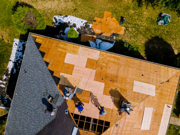 Roof Gutter Cleaning in Milford, IN